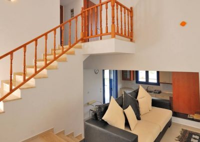 stairway.jpg.1236x617_0_163_10299